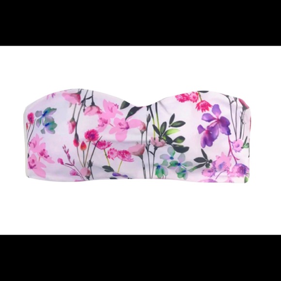 PINKCOLADA bandeau bikini with high rise medium coverage bottom in floral print - Picture 5 of 10